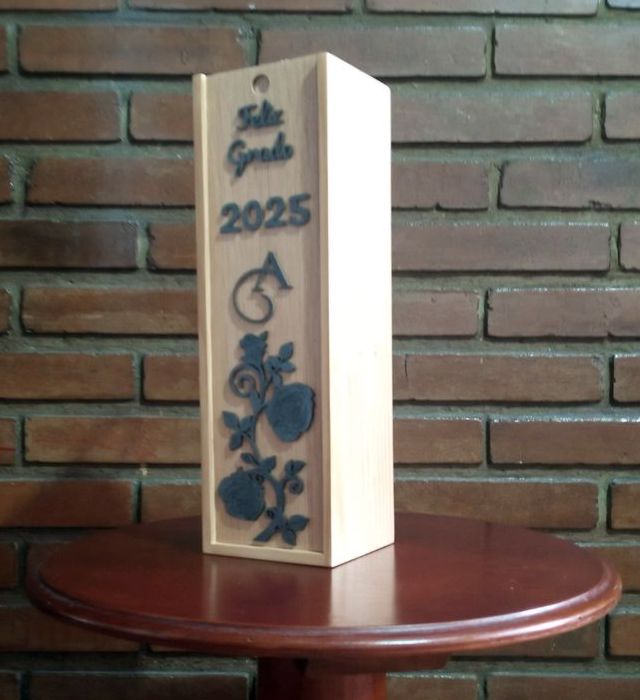 Caja de Vino Personalizada en Madera de Pino