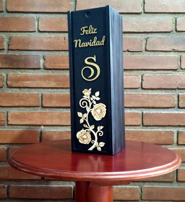 Caja de Vino Personalizada en Madera de Pino